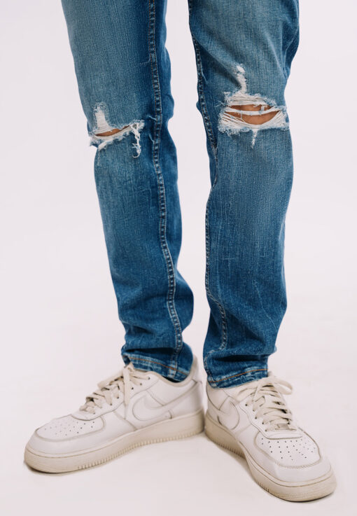 Skinny Fit Ripped Jeans – Mid Blue Wash Style - Image 5